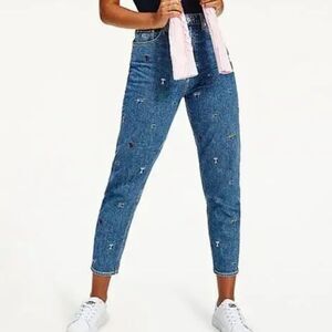 Tommy Hilfiger Women’s Embroidered Vintage Boyfriend Denim Jeans – Size 0 (A6)
